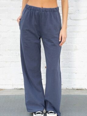 Brandy Melville Wide-Leg Sweatpants in Blue Anastasia